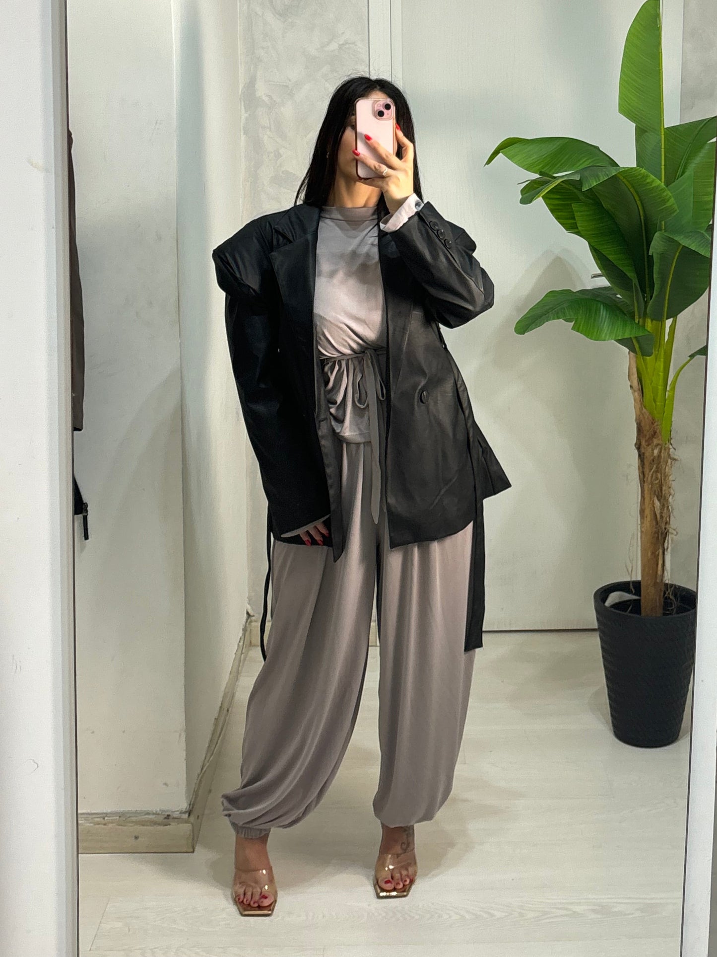 Giacca ecopelle spalline JUST