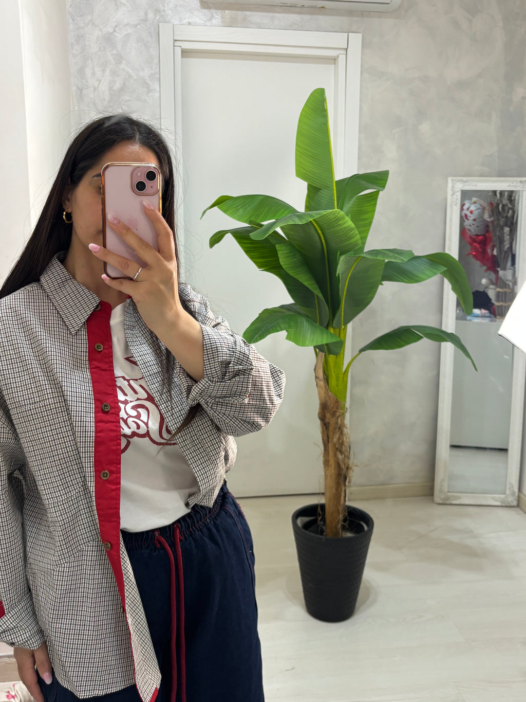 Camicia risvolti rossi
