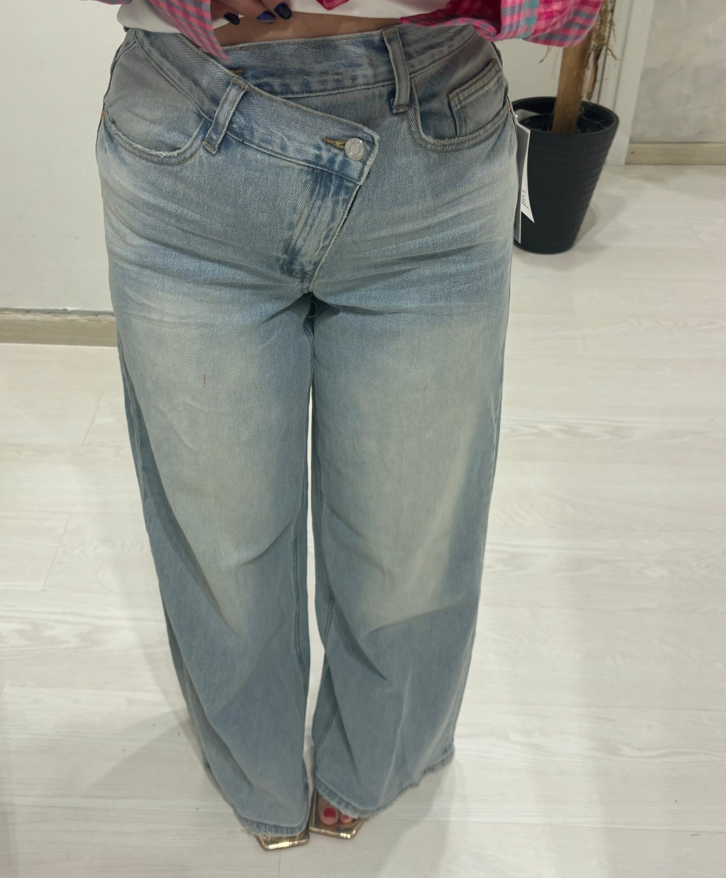 Denim bottone trasversale lavaggio chiaro