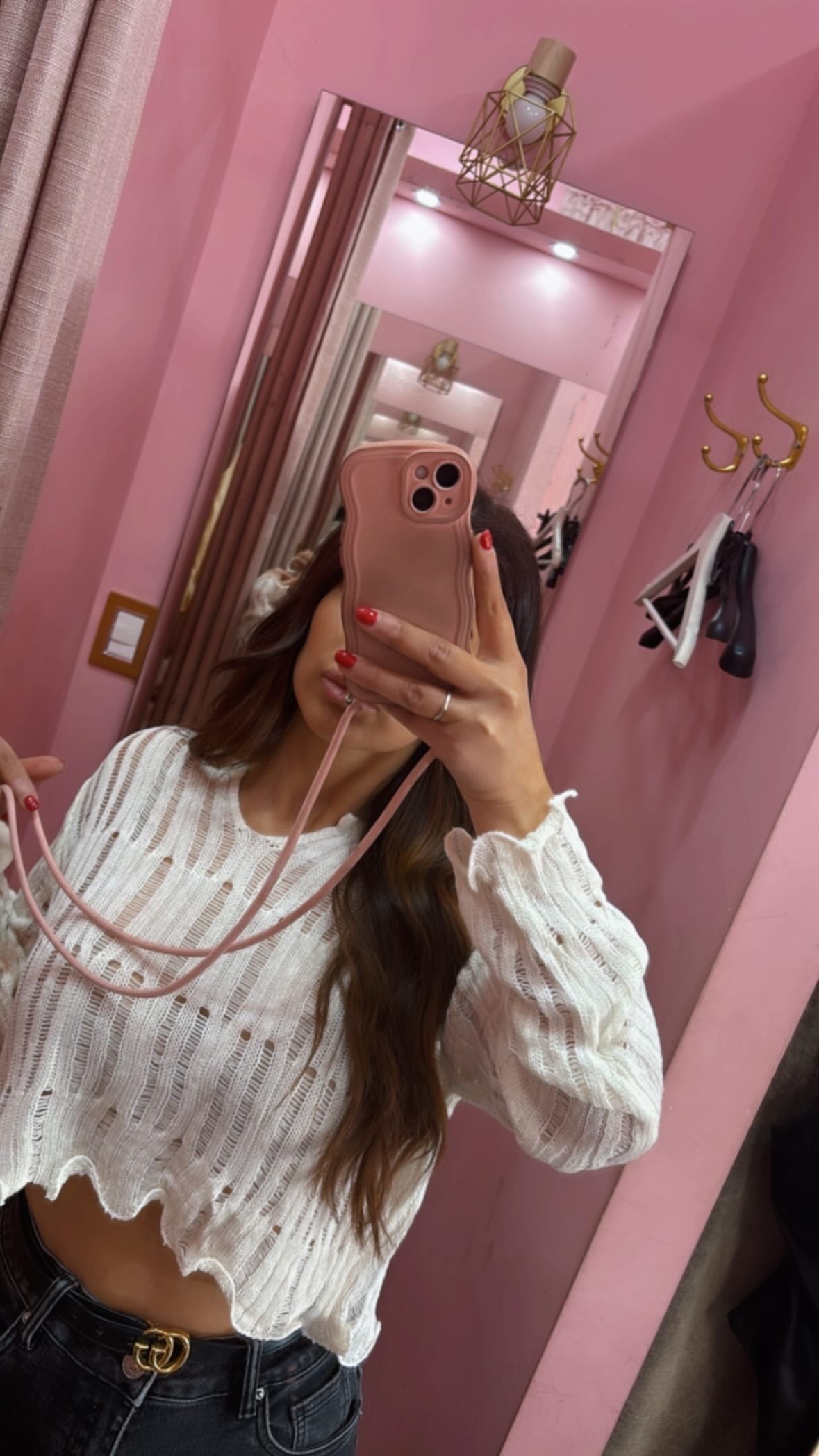 Maglia crop in filo traforata