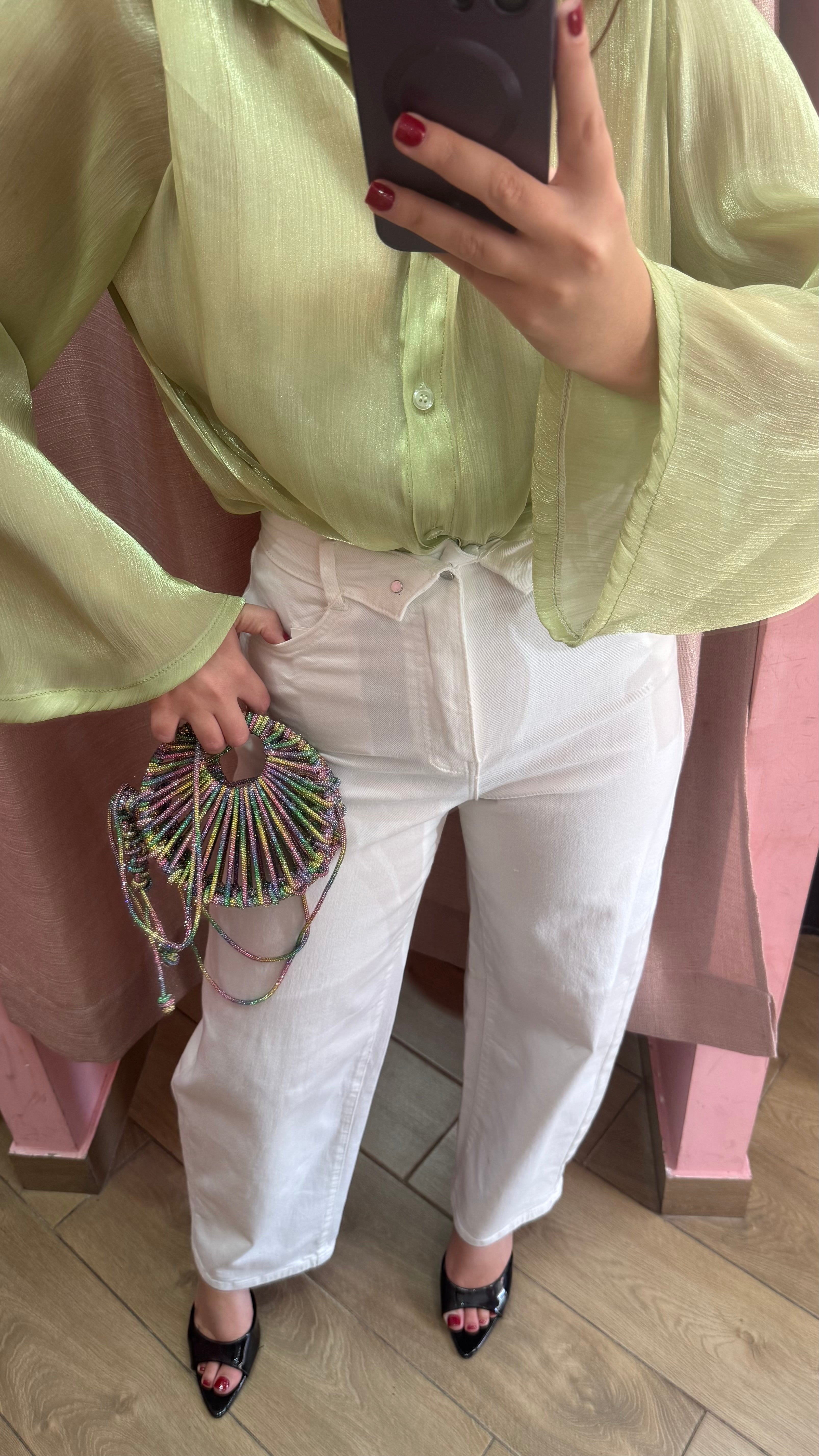 Denim bianco con risvolto