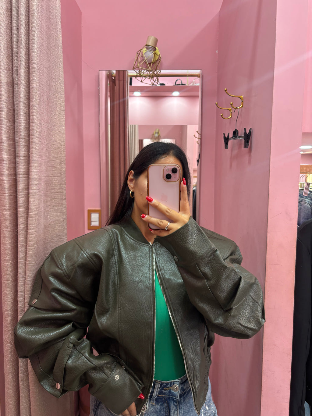 Bomber verde oliva con ciappe