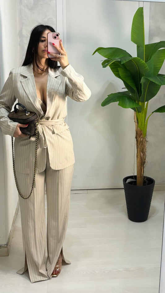 Tailleur gessato BURRO